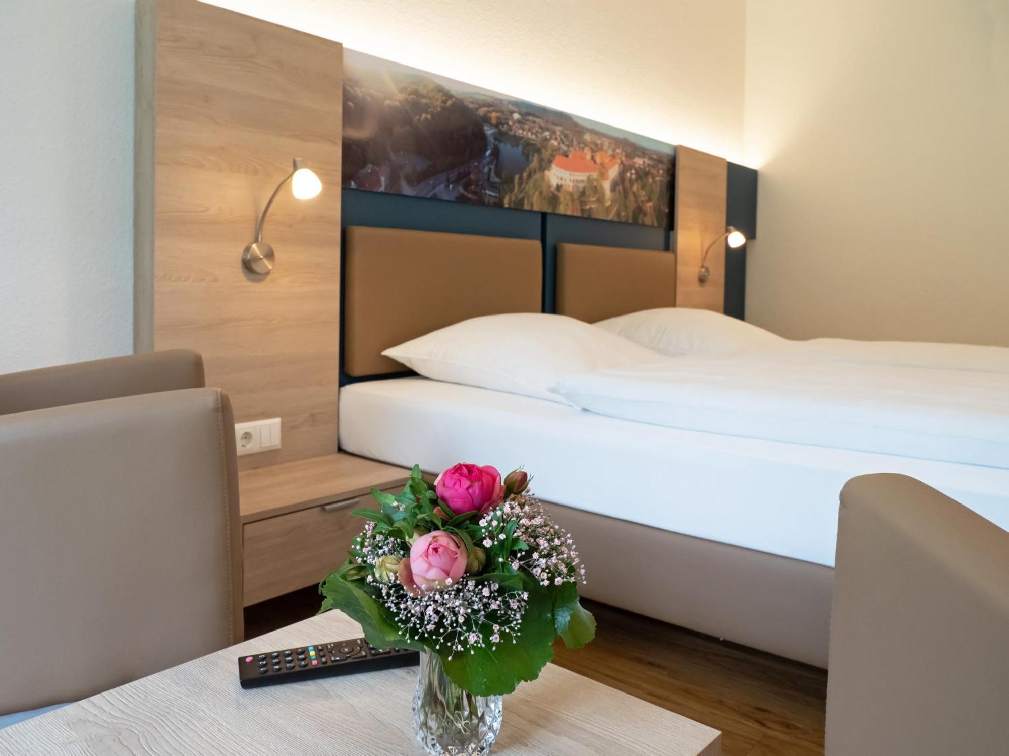 Hotel Waldhotel Felsenkeller 2*